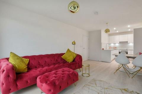 1 bedroom flat for sale, Harrow View, Cadmium Apartments, HA1