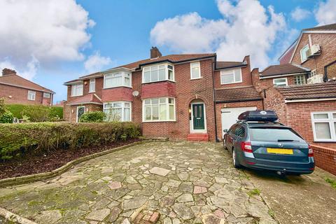 4 bedroom semi-detached house for sale, Lodore Gardens, London NW9