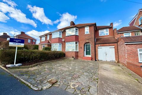 4 bedroom semi-detached house for sale, Lodore Gardens, London NW9