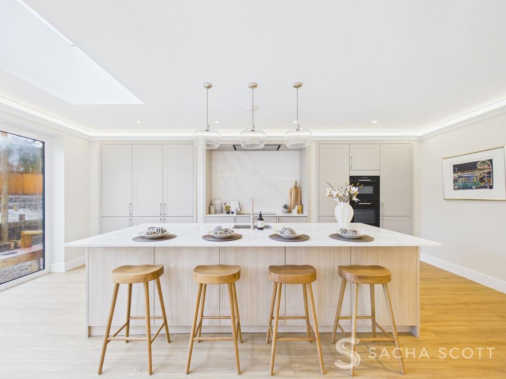 Island Breakfast Area