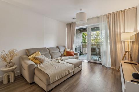 2 bedroom apartment for sale, Bourne Court, South Ruislip, HA4