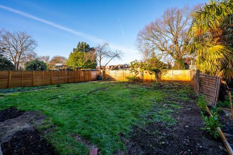 undefined, Lynton Road, New Malden, KT3