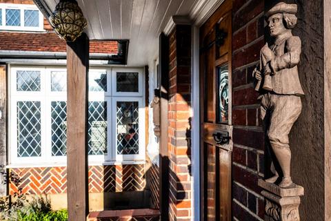 undefined, Lynton Road, New Malden, KT3