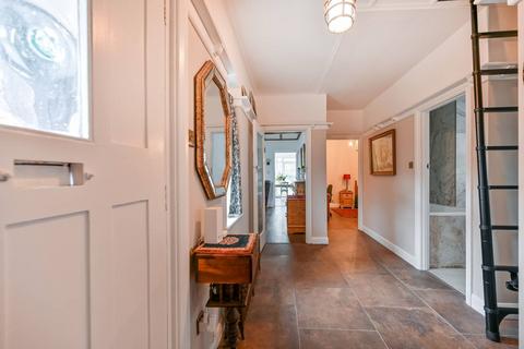 undefined, Lynton Road, New Malden, KT3
