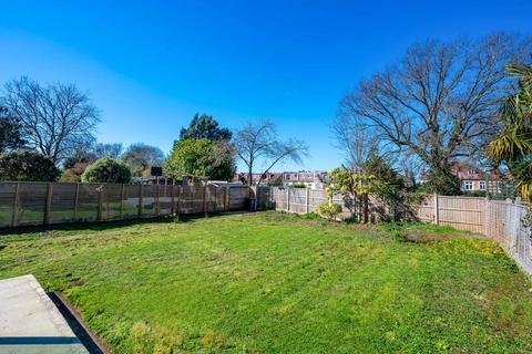 undefined, Lynton Road, New Malden, KT3