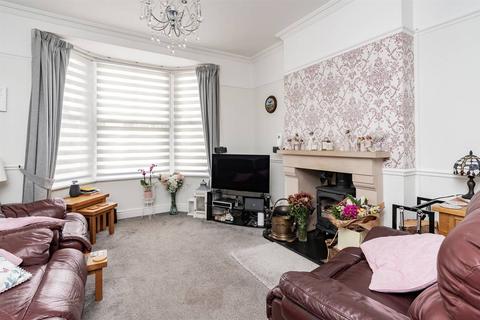 5 bedroom semi-detached house for sale, Selsea Avenue, Herne Bay