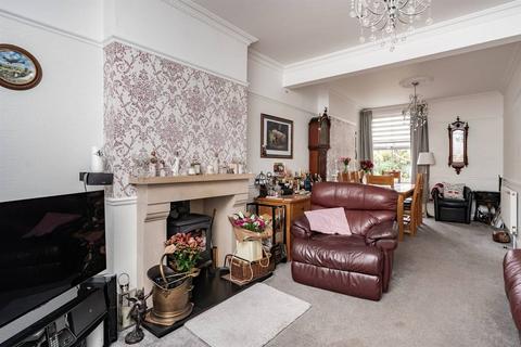 5 bedroom semi-detached house for sale, Selsea Avenue, Herne Bay