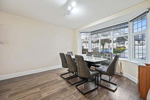 4 bedroom semi-detached house for sale, Northumberland Road, Harrow, HA2