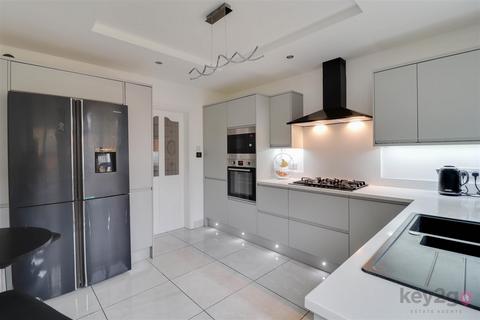 3 bedroom semi-detached house for sale, Queens Road, Beighton, Sheffield, S20