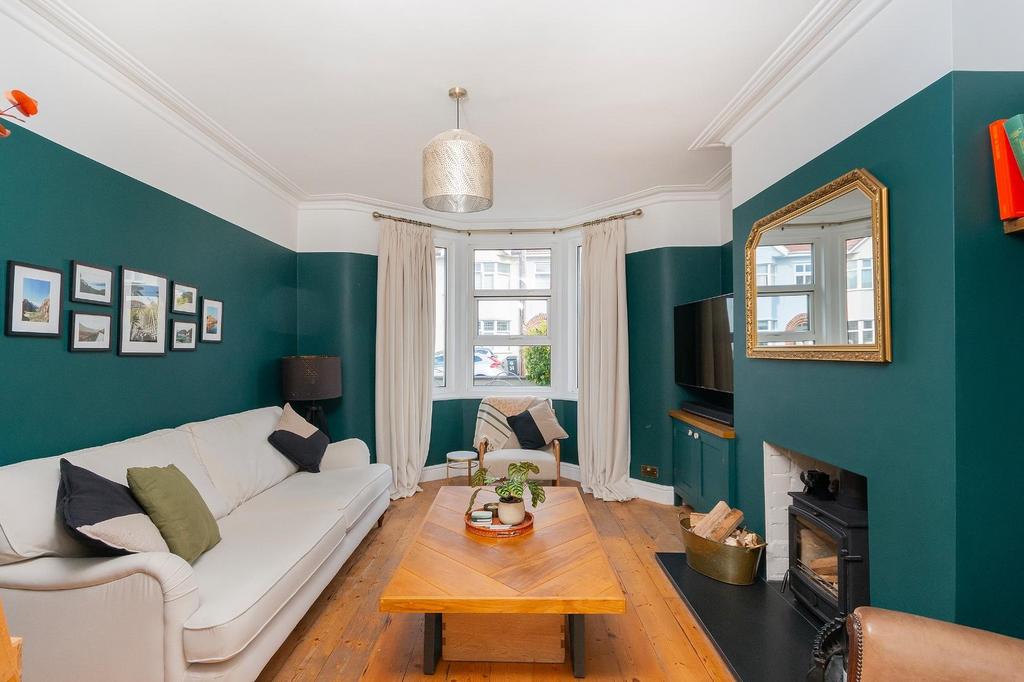 3 C9 RBN - Living Room D.jpg