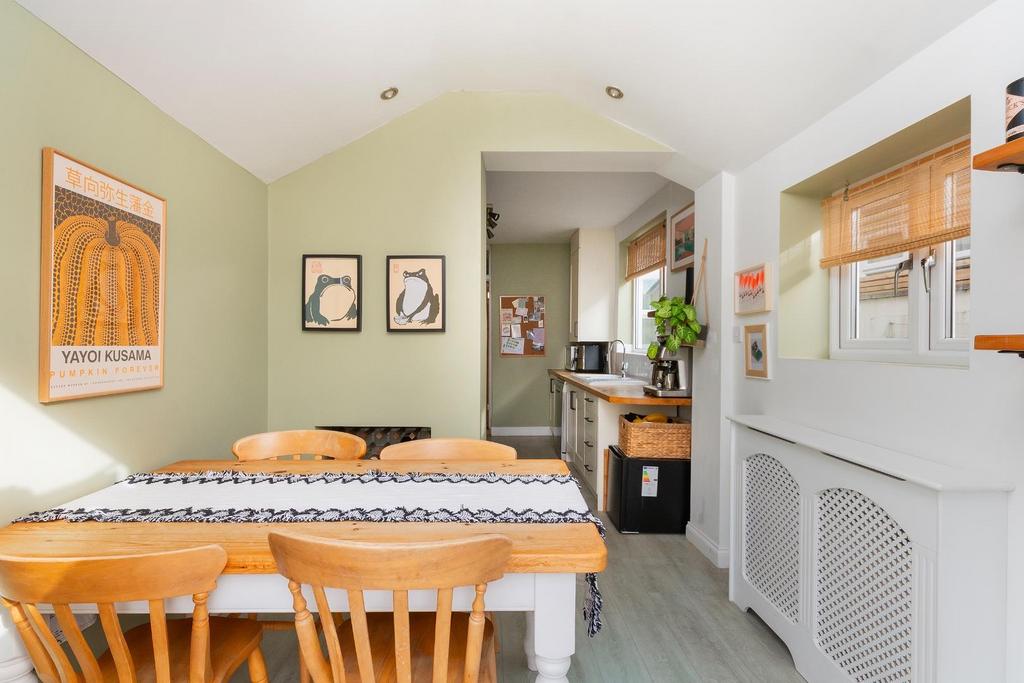 3 C9 RBN - Kitchen Diner F.jpg