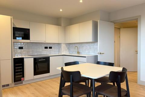 2 bedroom flat to rent, Caversham Road