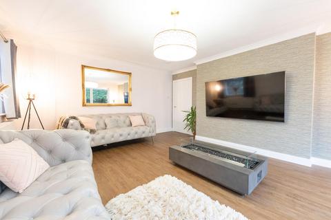 5 bedroom detached house for sale, Drumbathie Road, Airdrie, ML6 7ES