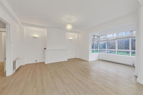 undefined, Richmond Hill, Richmond, TW10