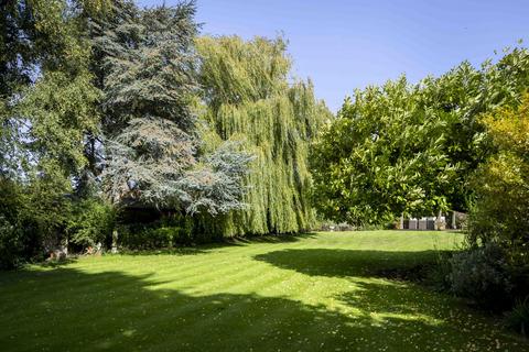 undefined, Pottersheath Road, Welwyn, AL6