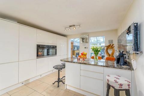 undefined, Cherry Close, Evesham WR11