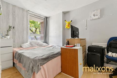 2 bedroom flat for sale, Hampson Way, London SW8