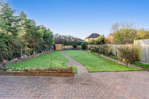 4 bedroom semi-detached house for sale, Maydowns Road, Chestfield, Whitstable