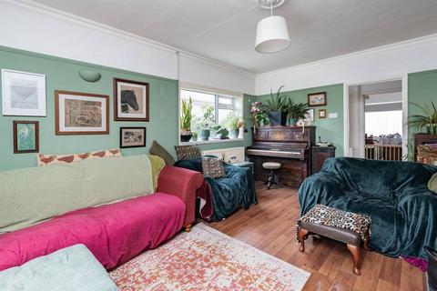 2 bedroom detached bungalow for sale, Rectory Gardens, Swalecliffe, Whitstable