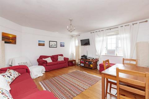 2 bedroom apartment for sale, Tankerton Road, Tankerton, Whitstable