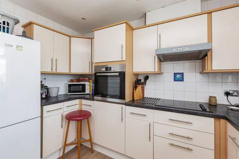 2 bedroom apartment for sale, Tankerton Road, Tankerton, Whitstable