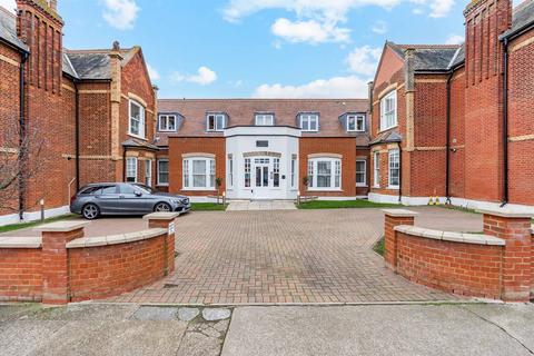 2 bedroom apartment for sale, Graystone Road, Tankerton, Whitstable