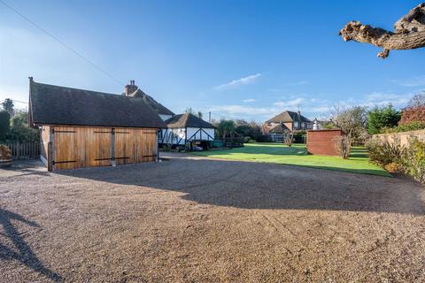 4 bedroom semi-detached house for sale, The Drove, Chestfield, Whitstable