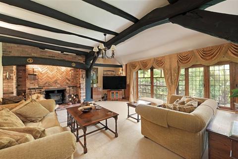 4 bedroom semi-detached house for sale, The Drove, Chestfield, Whitstable