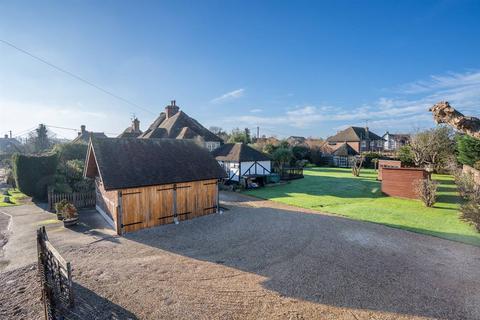 4 bedroom semi-detached house for sale, The Drove, Chestfield, Whitstable