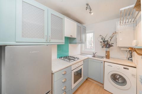 undefined, Queens Avenue, London N10
