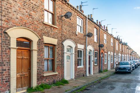 2 bedroom terraced house to rent, St Paul's Terrace, York YO24