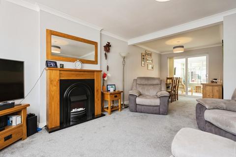 3 bedroom semi-detached house for sale, Huntingdon Drive, Castle Donington DE74
