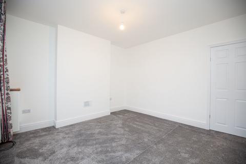 3 bedroom terraced house for sale, Tenter Street, Atherstone