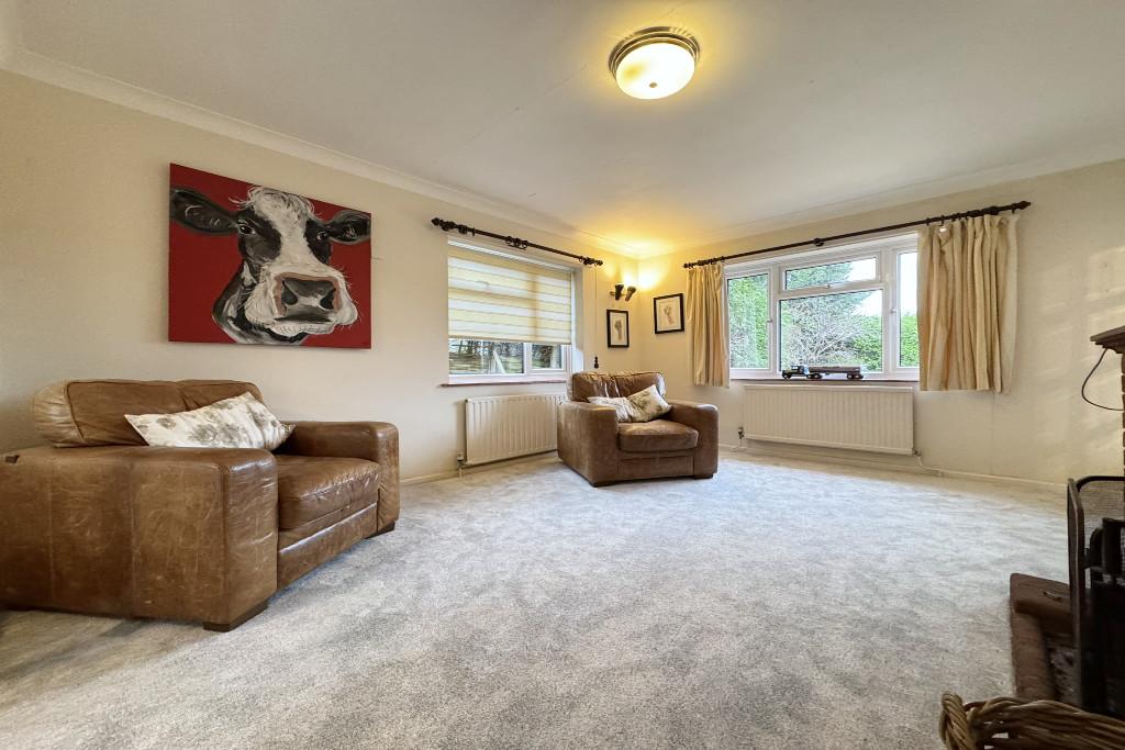 5 DC Living Room 2 RM