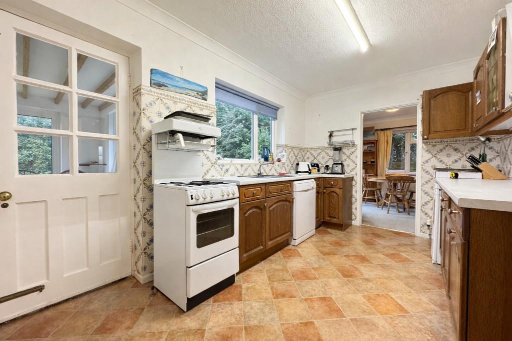 5 DC Kitchen Edit RM
