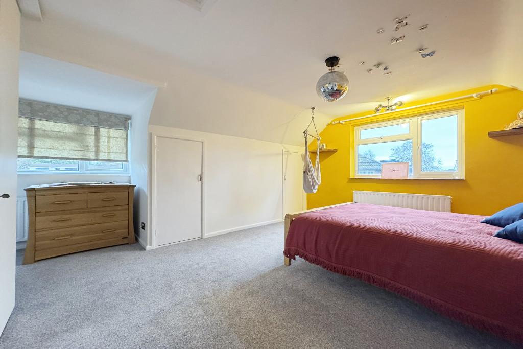 5 DC Bedroom 2 RM