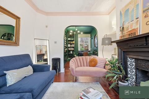 3 bedroom terraced house for sale, Churchill Road, London NW2