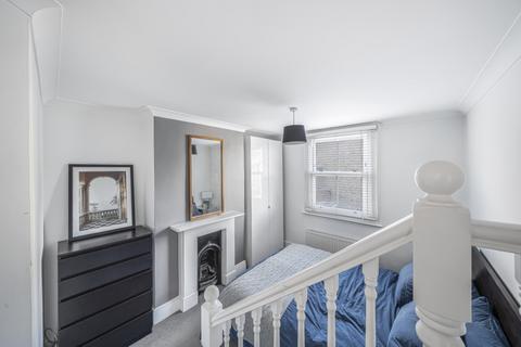 1 bedroom flat to rent, Boutflower Road, Battersea, London, SW11