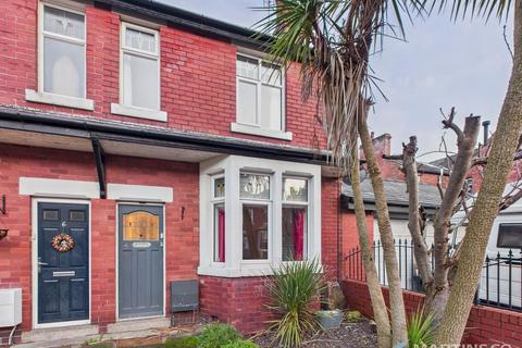 3 bedroom end of terrace house for sale, Trent Street, Lytham St. Annes FY8
