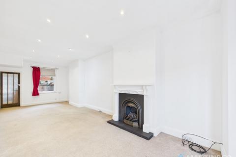 3 bedroom end of terrace house for sale, Trent Street, Lytham St. Annes FY8