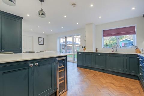4 bedroom detached house for sale, Kiveton Lane, Sheffield S26