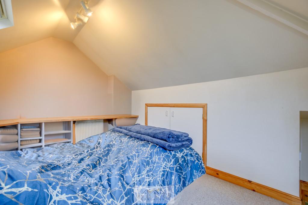 Bedroom 4.1