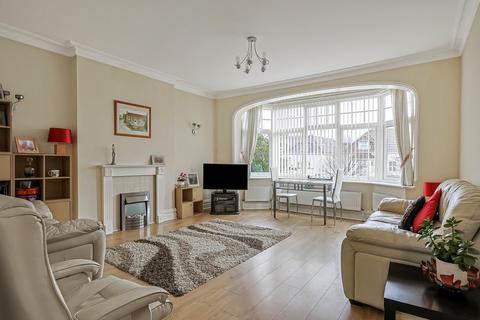 3 bedroom flat for sale, Burtley Road, Southbourne