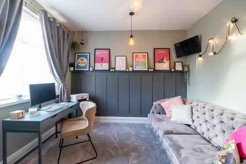 3 bedroom semi-detached house for sale, Sharpe Street, Tamworth