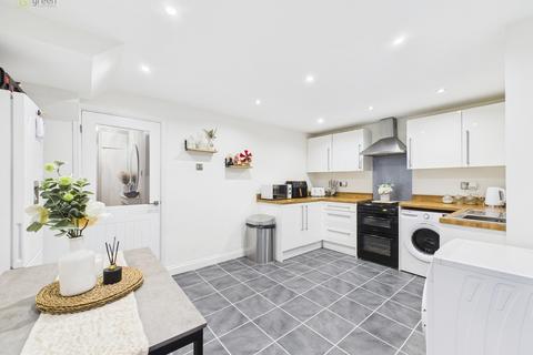 3 bedroom terraced house for sale, Queslett Road, Birmingham B43