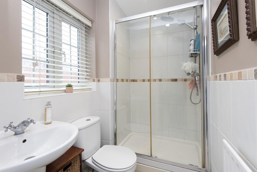 2561 New Ensuite