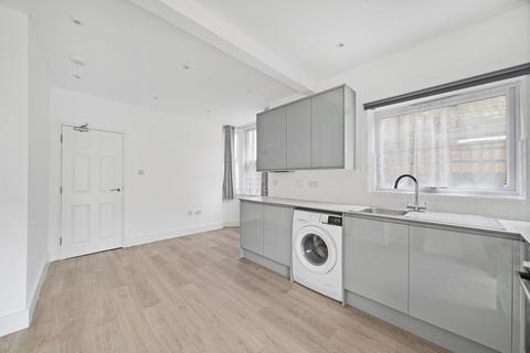 1 bedroom apartment for sale, Frome Road, Wood Green N22