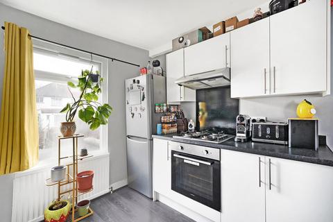 1 bedroom apartment for sale, Raleigh Road, London N8