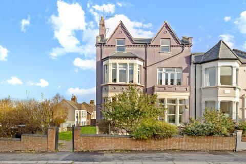 undefined, Wightman Road, Harringay N4