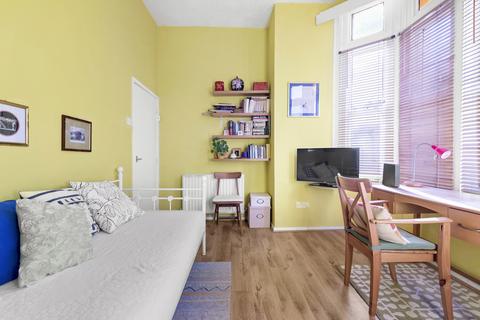 undefined, Wightman Road, Harringay N4